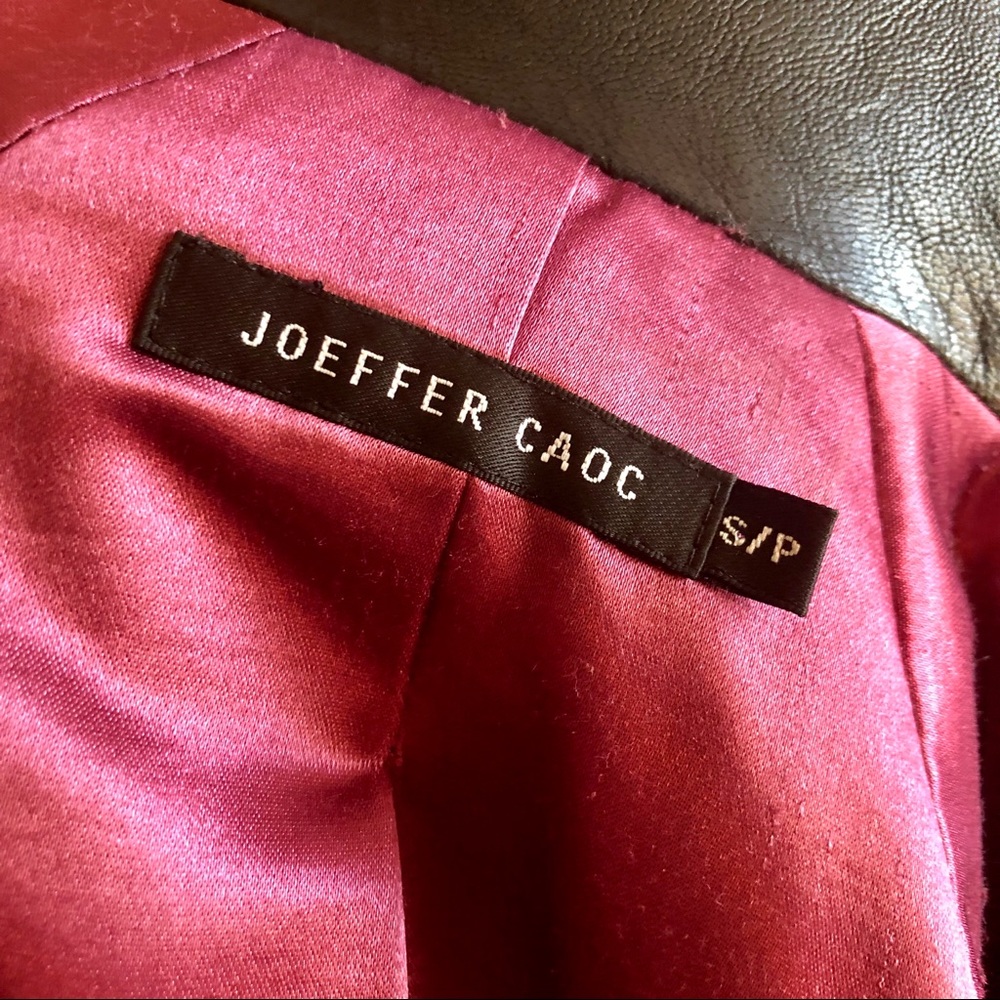 ๐จ๐ฆ Canadian Designer Coat - Picture 7 of 7